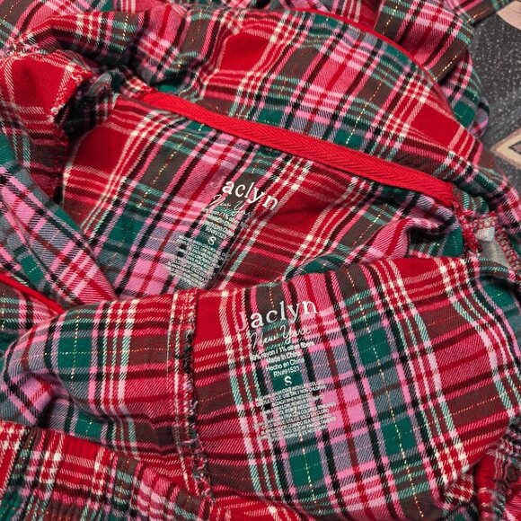 Jaclyn New York Pink Green Red Metallic Button Up Longsleeve Holiday Pajama Set - Picture 10 of 11
